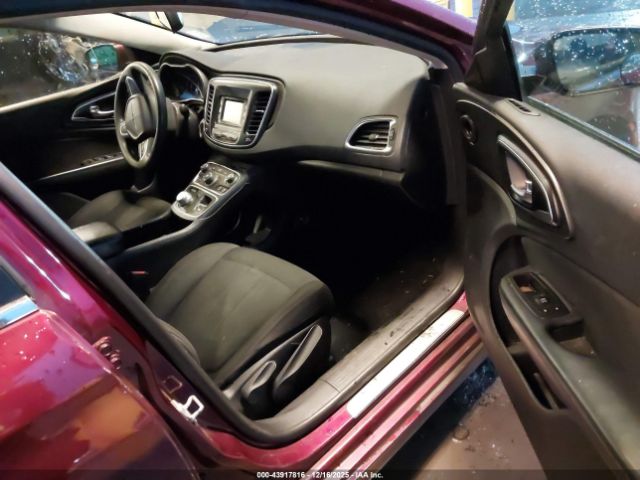 2016 CHRYSLER 200 1C3CCCAB3GN143273 Photo 4