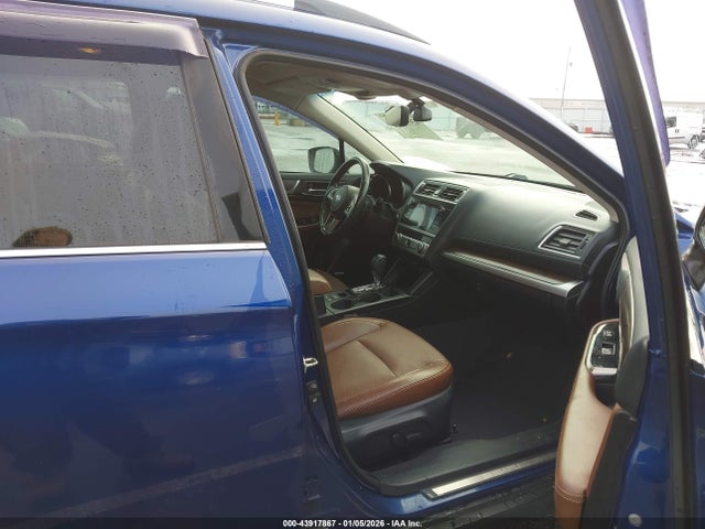 Subaru Outback 2.5i Touring 2017 4S4BSATC5H3296802 Image 5