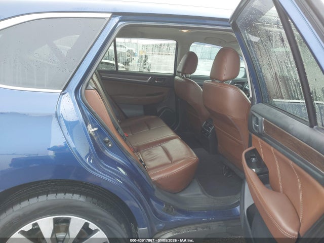 Subaru Outback 2.5i Touring 2017 4S4BSATC5H3296802 Image 8