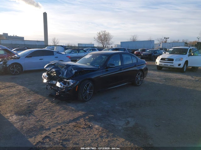 BMW 340i 2018 WBA8B3C55JK384527 Image 2