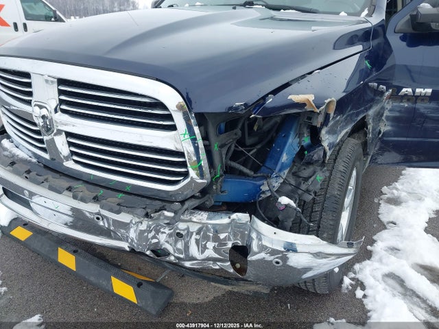 2018 RAM 1500 3C6RR7LT2JG265809 Photo 5