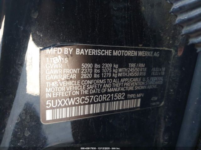 2016 BMW X4 5UXXW3C57G0R21582 Photo 8