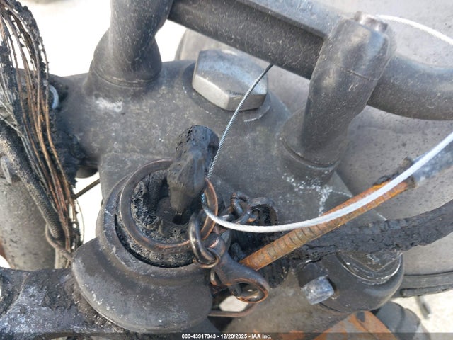 2017 TRIUMPH MOTORCYCLE BONNEVILLE SMTD40HL4HT796090 Photo 10