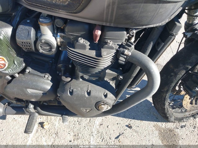 2017 TRIUMPH MOTORCYCLE BONNEVILLE SMTD40HL4HT796090 Photo 7