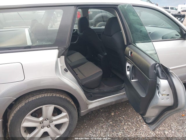 43917944 :رقم المزاد ، 4S4BP68C564322037 vin ، 2006 Subaru Outback 2.5xt مزاد بيع