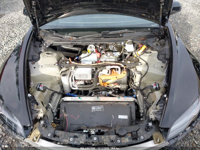 2025 TESLA MODEL 3 5YJ3E1ET9SF966794 Photo 9