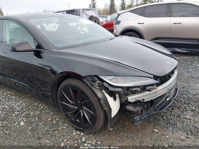 2025 TESLA MODEL 3 5YJ3E1ET9SF966794 Photo 5