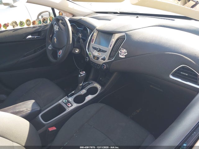 1G1BC5SM7H7154617 Chevrolet Cruze Ls Auto