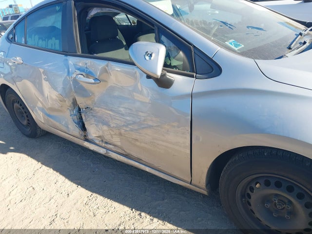 1G1BC5SM7H7154617 Chevrolet Cruze Ls Auto