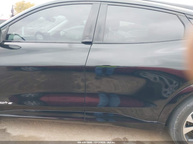 Ford Mustang Mach-e Premium 2022 3FMTK3RM7NMA41840 Image 15