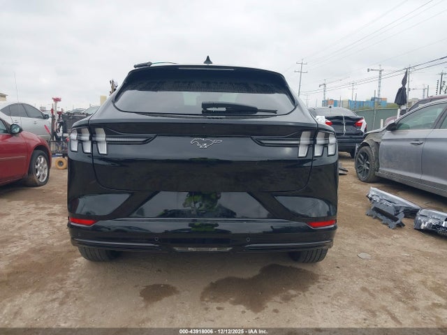Ford Mustang Mach-e Premium 2022 3FMTK3RM7NMA41840 Image 17