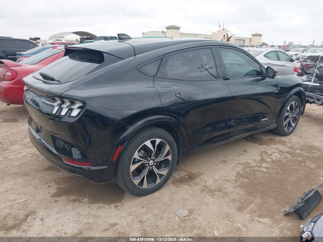 2022 FORD MUSTANG MACH-E 3FMTK3RM7NMA41840 Photo 3