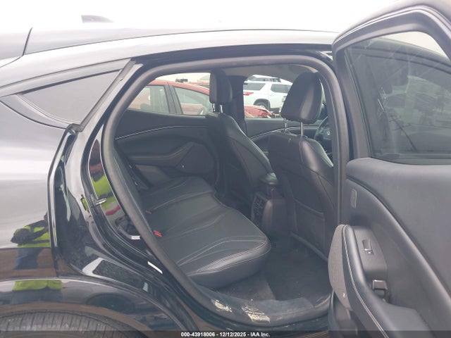 2022 FORD MUSTANG MACH-E 3FMTK3RM7NMA41840 Photo 7
