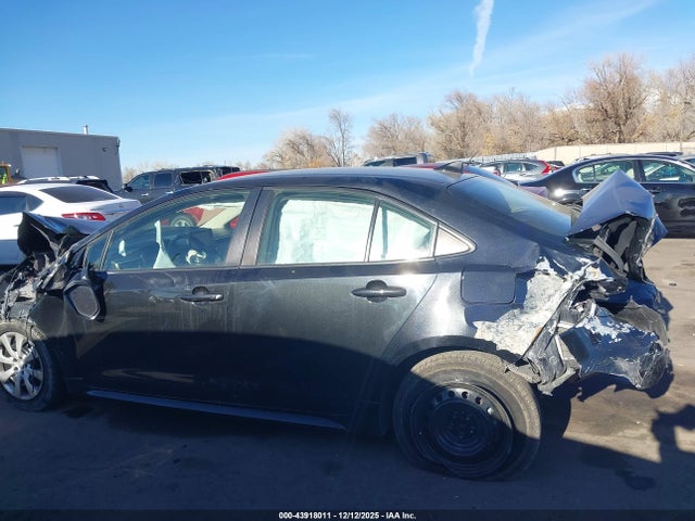 Toyota COROLLA LE 2022 JTDEPMAE6NJ224569 Image 15