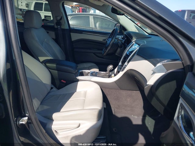2014 CADILLAC SRX 3GYFNAE39ES688255 Photo 4