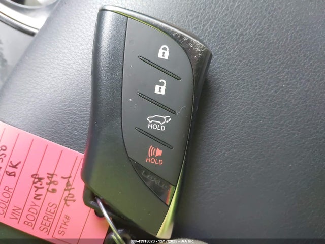 Продажа на аукционе авто 2023 Lexus Rx 350 Premium, vin: 2T2BAMCA8PC020865, номер лота: 43918023