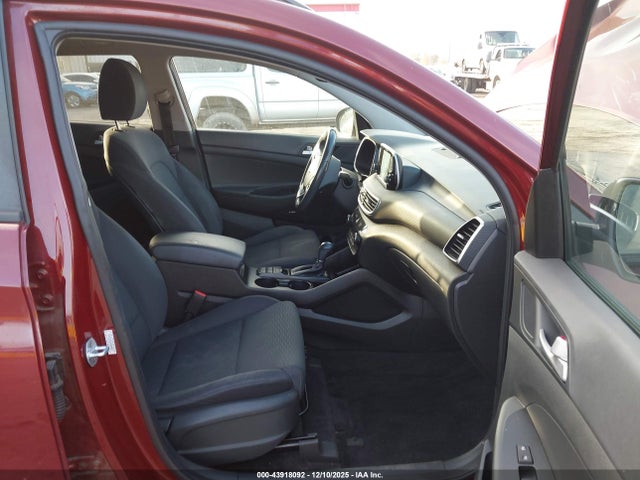 KM8J33AL4KU923952 Hyundai Tucson Night