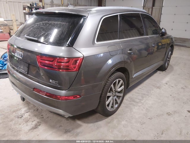 2018 AUDI Q7 WA1VAAF75JD051446 Photo 3