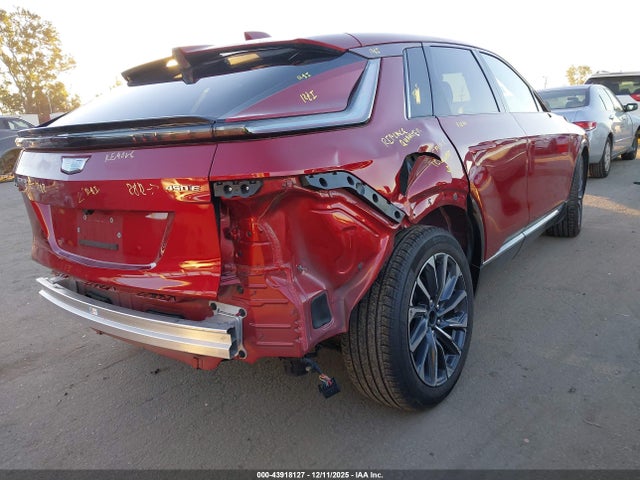 2024 CADILLAC LYRIQ 1GYKPTRK8RZ140231 Photo 3