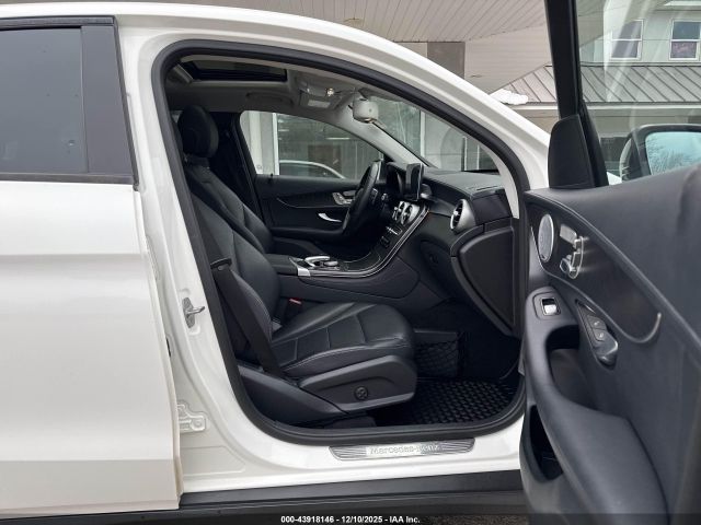 2017 MERCEDES-BENZ GLC 300 COUPE WDC0J4KB4HF247799 Photo 4