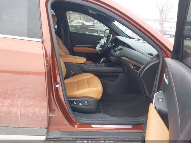 2020 CADILLAC XT4 1GYFZDR40LF130501 Photo 4