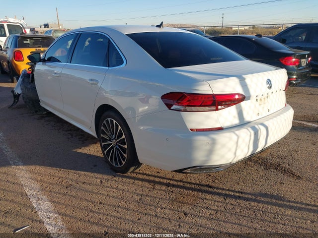 43918202 :رقم المزاد ، 1VWBA7A3XNC006771 vin ، 2022 Volkswagen Passat 2.0t Limited Edition مزاد بيع