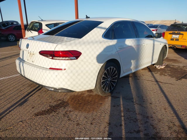 43918202 :رقم المزاد ، 1VWBA7A3XNC006771 vin ، 2022 Volkswagen Passat 2.0t Limited Edition مزاد بيع