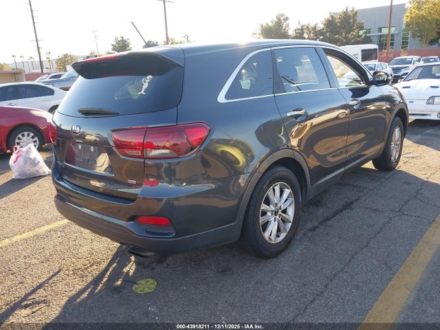 5XYPG4A30KG557983 KIA Sorento 2.4l Lx