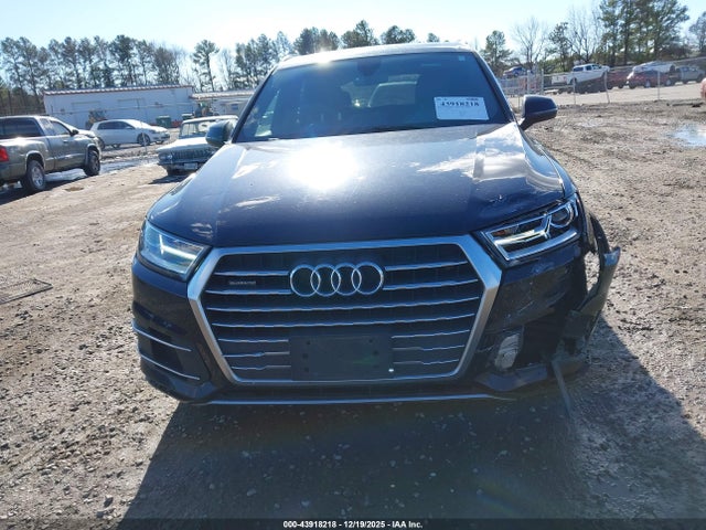WA1AHAF77HD038329 Audi Q7 2.0t Premium