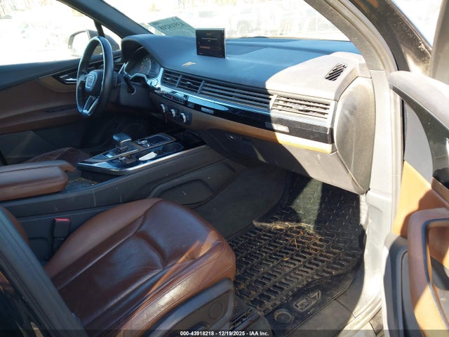 2017 AUDI Q7 WA1AHAF77HD038329 Photo 4