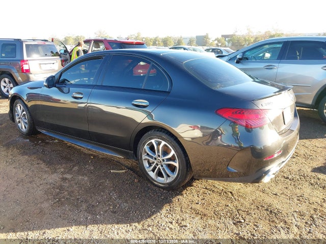 W1KAF4GBXPR136908 Mercedes-Benz C 300 Sedan
