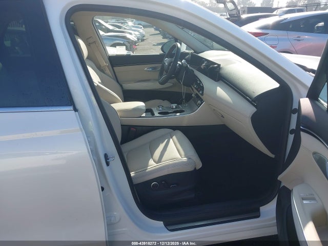 KMUMBDTB8TU252122 Genesis Gv70 2.5t Advanced