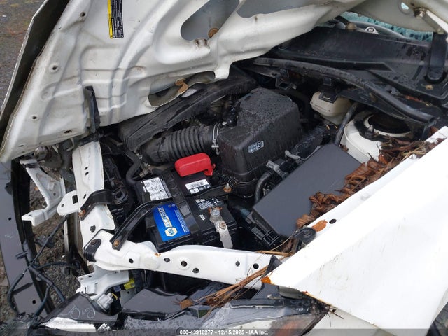 2017 TOYOTA COROLLA 2T1BURHE2HC850201 Photo 9