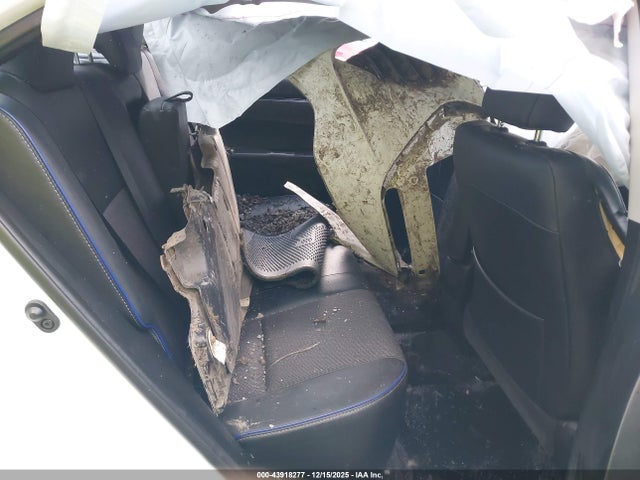 2017 TOYOTA COROLLA 2T1BURHE2HC850201 Photo 7