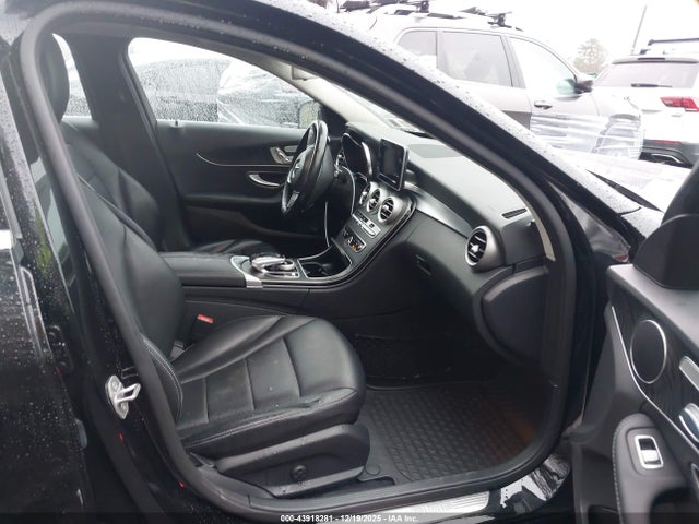 2016 MERCEDES-BENZ C 300 55SWF4KB4GU169981 Photo 4