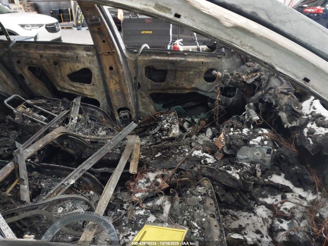 2013 BMW X6 5UXFG2C57DL782857 Photo 4