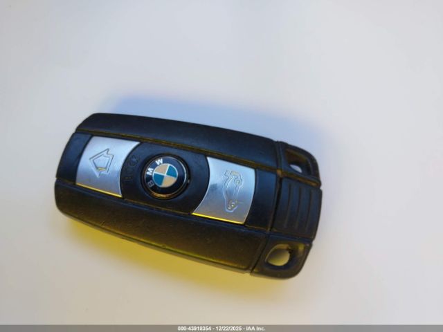 2013 BMW X1 WBAVL1C54DVR83975 Photo 10