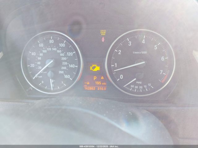 2013 BMW X1 WBAVL1C54DVR83975 Photo 6