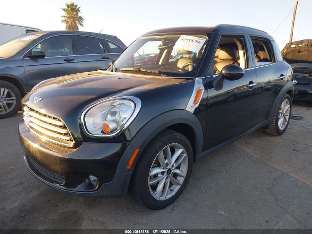 2012 MINI COOPER COUNTRYMAN WMWZB3C54CWM05657 Photo 1