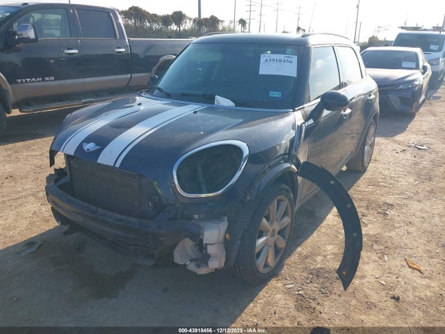 2015 MINI COUNTRYMAN WMWZC3C52FWT03405 Photo 1