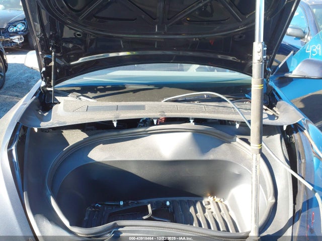 2025 TESLA MODEL 3 5YJ3E1EB6SF058293 Photo 9