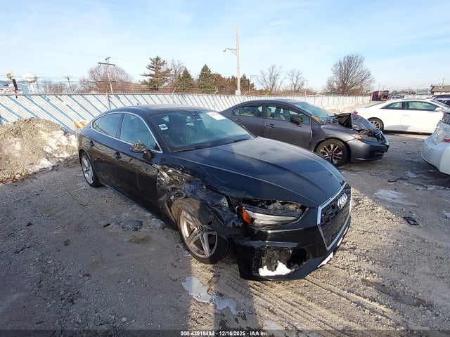 2022 AUDI A5 SPORTBACK WAUDACF57NA008808 Photo 0