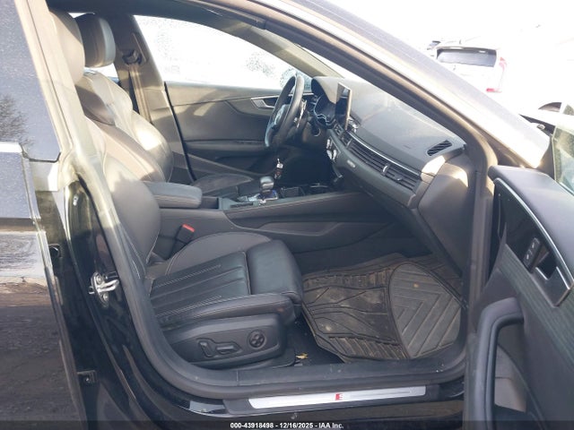 2022 AUDI A5 SPORTBACK WAUDACF57NA008808 Photo 4