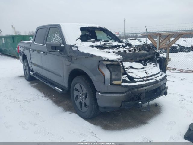 2022 FORD F-150 LIGHTNING 1FT6W1EV6NWG13585