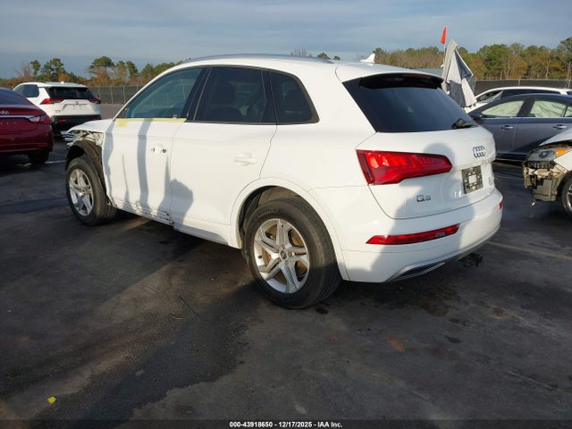 2018 Audi Q5 2.0t Premium/2.0t Tech Premium მანქანა იყიდება აუქციონზე, vin: WA1ANAFY5J2004506, აუქციონის ნომერი: 43918650
