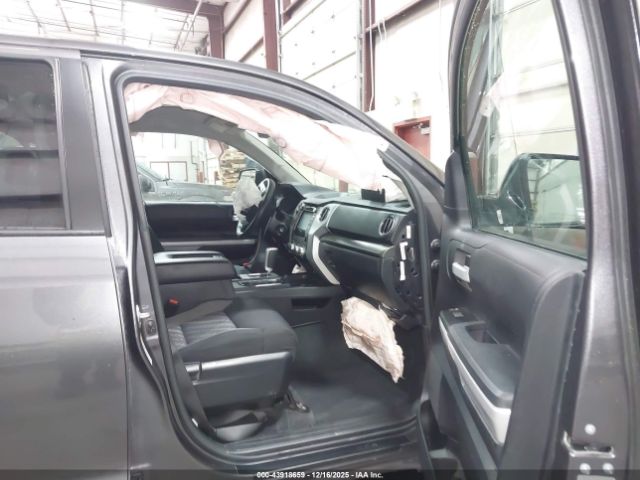 2018 TOYOTA TUNDRA 5TFDY5F15JX706784 Photo 4