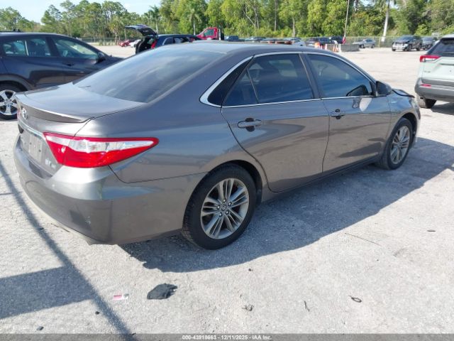 2017 TOYOTA CAMRY HYBRID 4T1BD1FK9HU221415 Photo 3