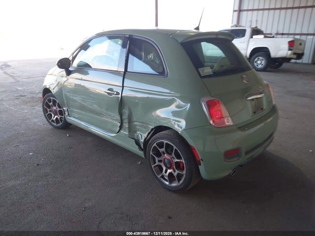 2015 FIAT 500 3C3CFFBR9FT500295 Photo 2