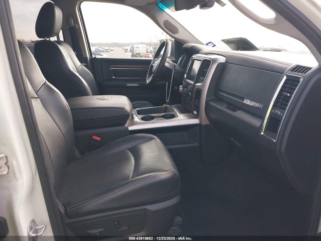 Продаж на аукціоні авто 2017 Ram 1500 Laramie  4x4 5'7 Box, vin: 1C6RR7NT0HS638541, номер лоту: 43918682