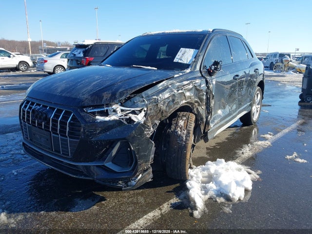2024 AUDI Q3 WA1EECF32R1168797 Photo 1